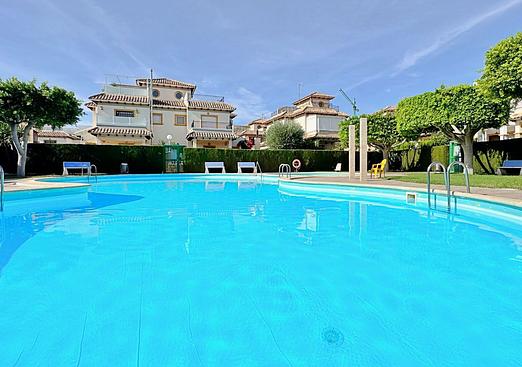 Town house in Orihuela Costa