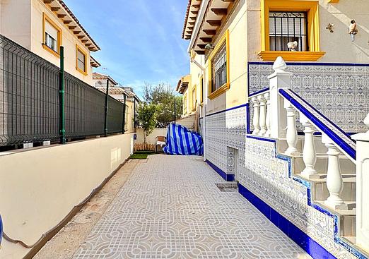 Town house in Orihuela Costa