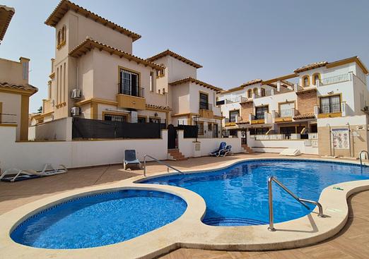 Villa in Orihuela