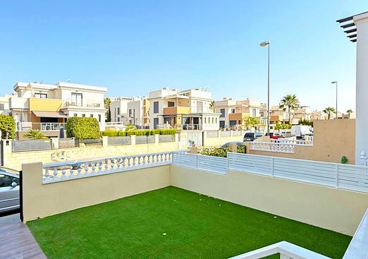 Apartment in Orihuela Costa