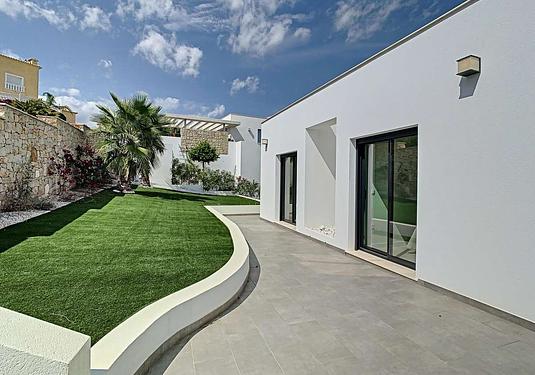 Villa in Cumbre del Sol