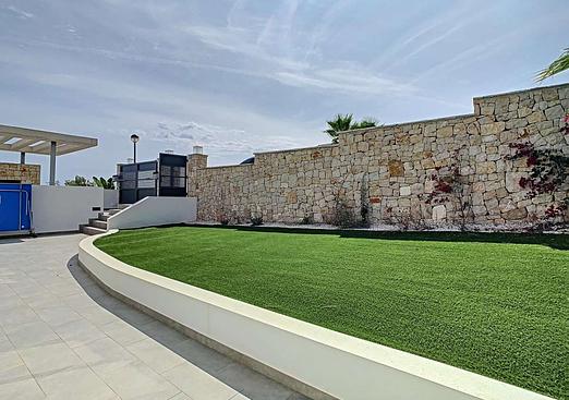 Villa in Cumbre del Sol