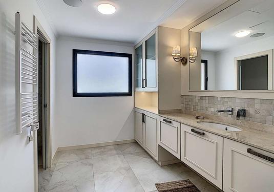 Villa in Cumbre del Sol