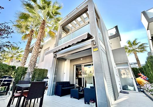 Apartment in Punta Prima