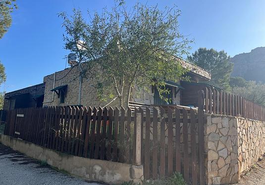 Country house in Gea Y Truyols