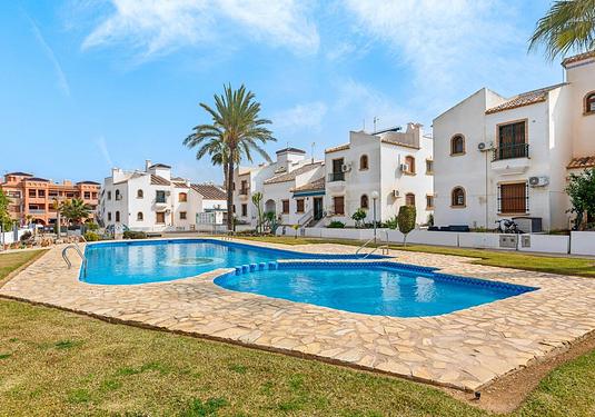 Apartment in Orihuela Costa