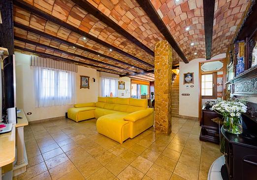 Country house in Almoradi