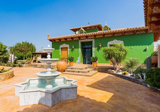 Country house in Almoradi
