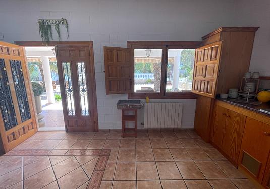 Country house in Elda