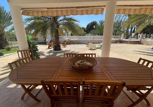 Country house in Elda