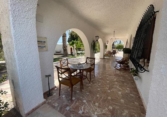 Country house in Elda