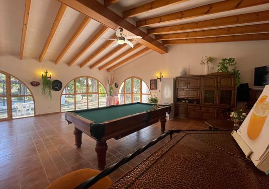Country house in Elda