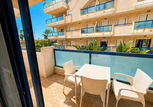 Apartment in Orihuela Costa