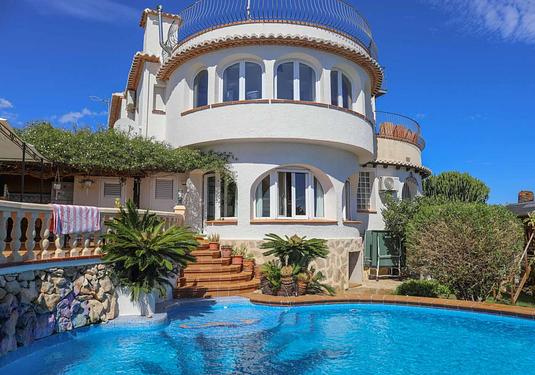 Villa in javea