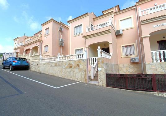 Town house in Orihuela Costa