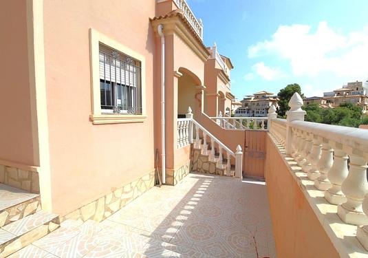 Town house in Orihuela Costa