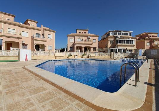 Town house in Orihuela Costa