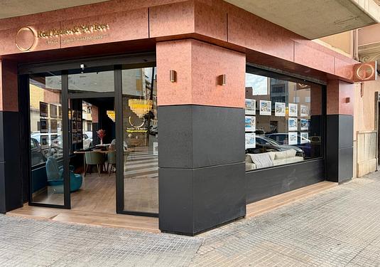 Commercial in Palma De Mallorca