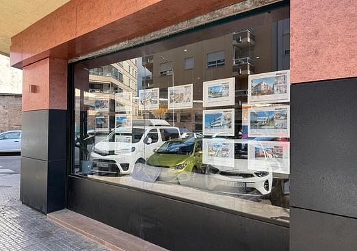 Commercial in Palma De Mallorca