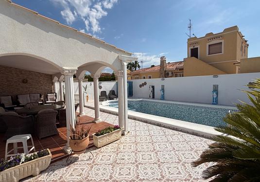 Town house in Torrevieja