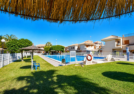 Apartment in Orihuela Costa