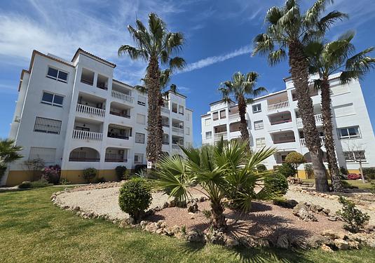 Apartment in Villamartin