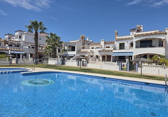 Apartment in Villamartin