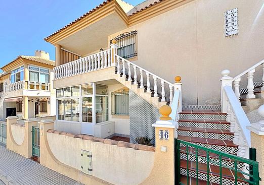Apartment in Orihuela Costa