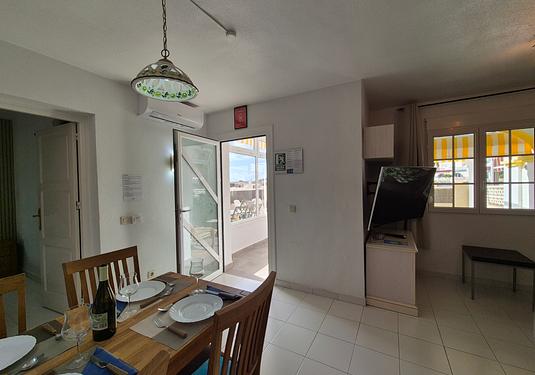 Bungalow in San Miguel de Salinas
