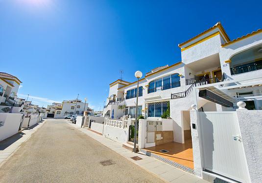 Apartment in Vistabella Golf Entre Naranjos
