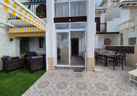 Bungalow in San Miguel de Salinas
