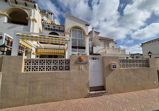 Bungalow in San Miguel de Salinas