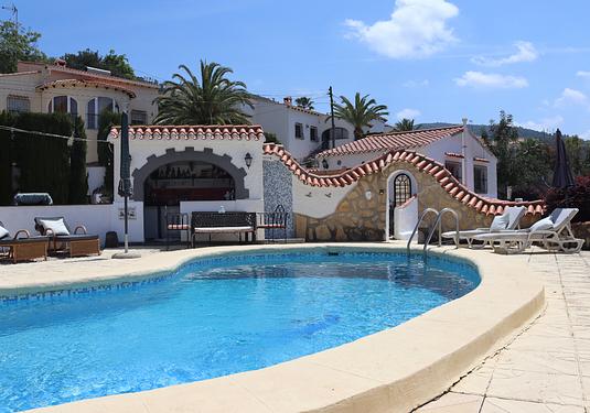 Villa in Orba