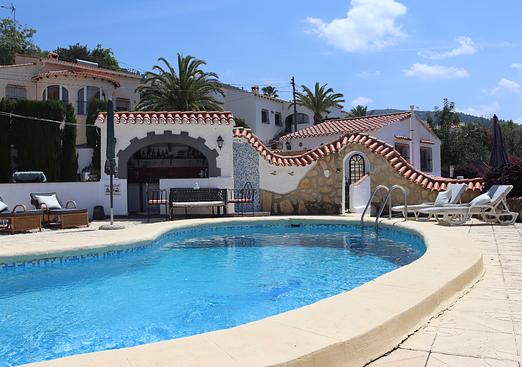 Villa in Orba
