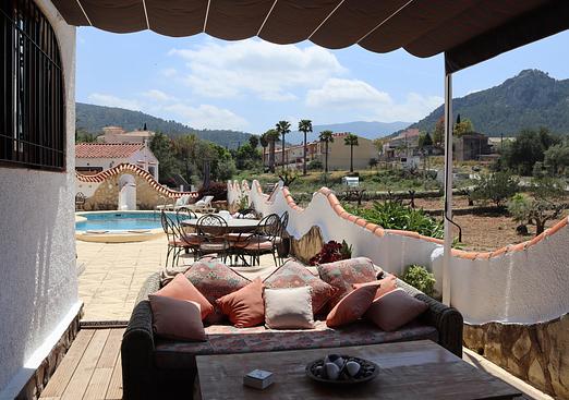 Villa in Orba
