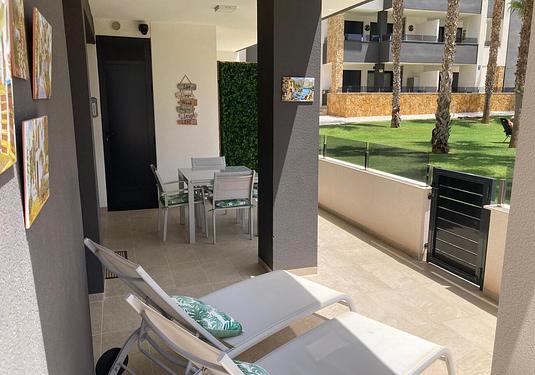 Apartment in Orihuela Costa