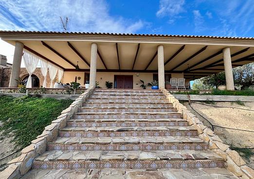 Country house in El Esparragal