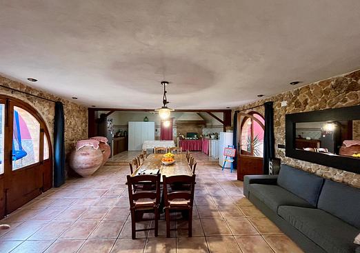 Country house in El Esparragal