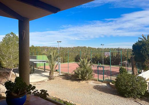 Country house in El Esparragal