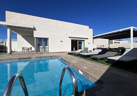 Villa in Orihuela Costa