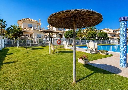 Apartment in Orihuela Costa