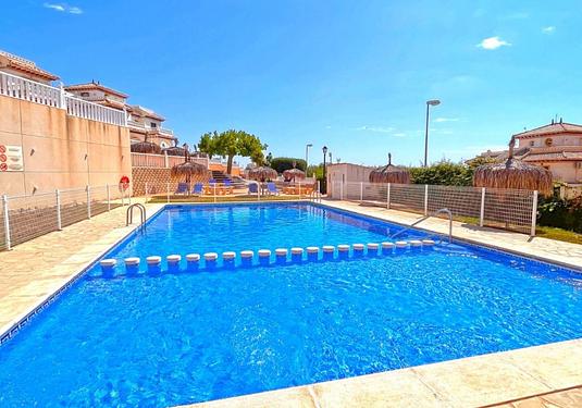 Apartment in Orihuela Costa