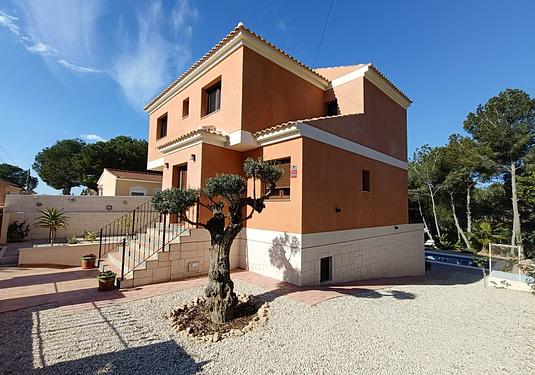 Villa in Pilar de La Horadada