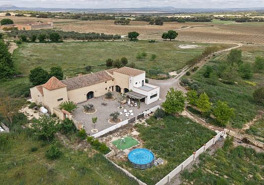 Commercial in Almansa