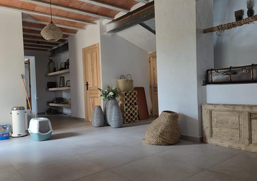 Commercial in Almansa