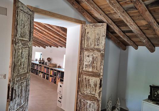 Commercial in Almansa