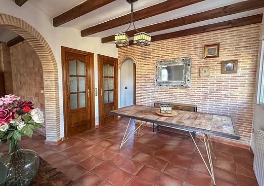 Town house in San Miguel de Salinas