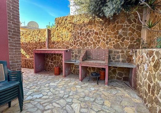 Town house in San Miguel de Salinas