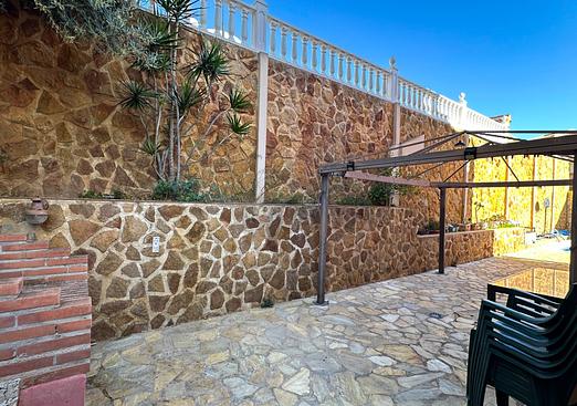 Town house in San Miguel de Salinas