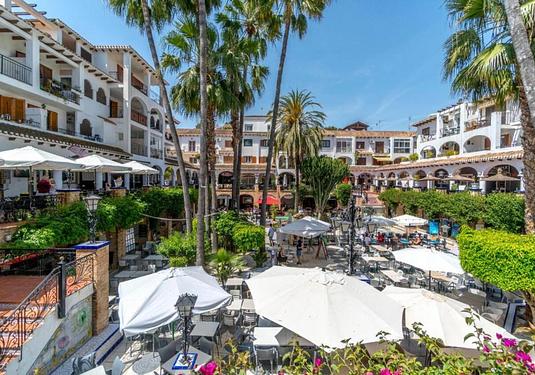 Apartment in Villamartin